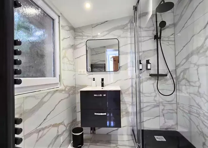 O Sacree Detente De -spa Privatif - Proche De La Gare & Centre Reims