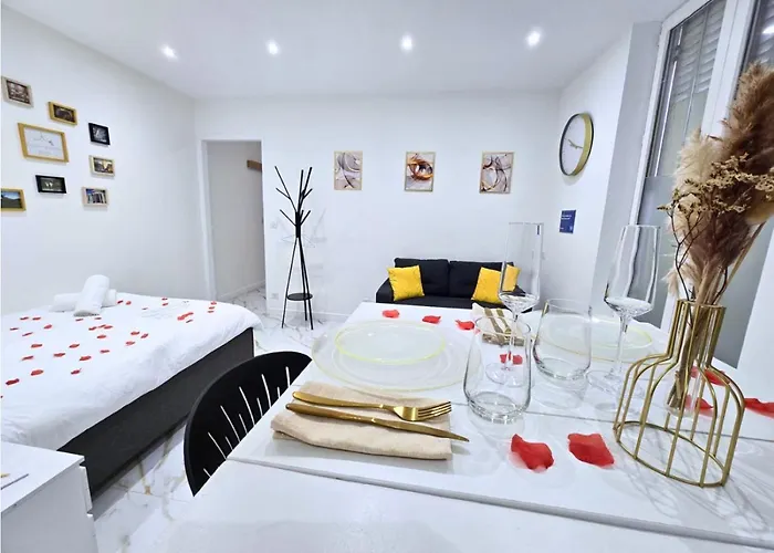 O Sacree Detente De -spa Privatif - Proche De La Gare & Centre *